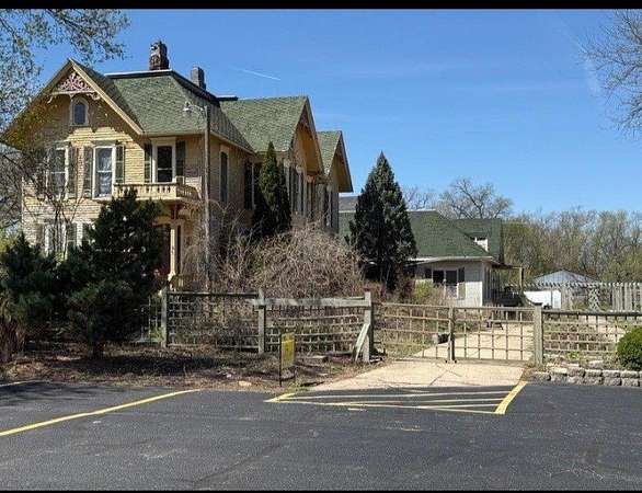 2 Acres of Commercial Land for Sale in Rockford, Illinois