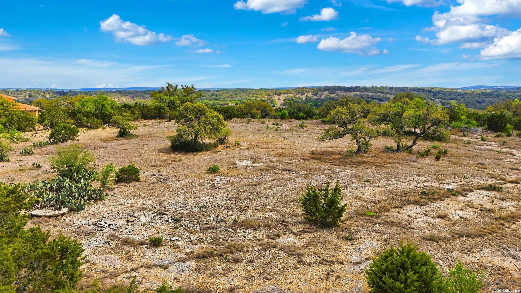 5.13 Acres of Residential Land for Sale in Canyon Lake, Texas