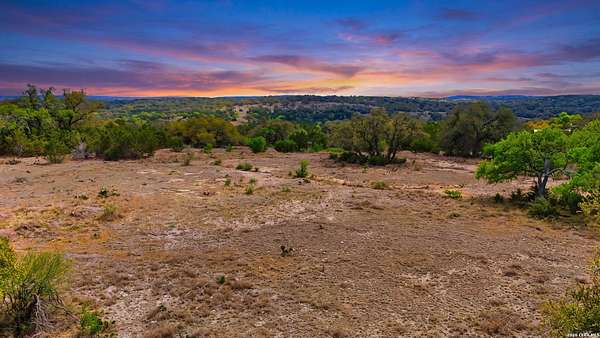 5.13 Acres of Residential Land for Sale in Canyon Lake, Texas