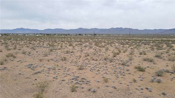 8 Acres of Residential Land for Sale in Golden Valley, Arizona