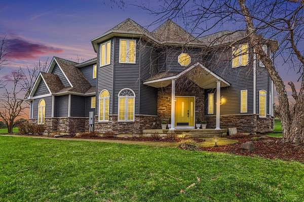 2 Acres of Land with Home for Sale in Battle Creek, Michigan