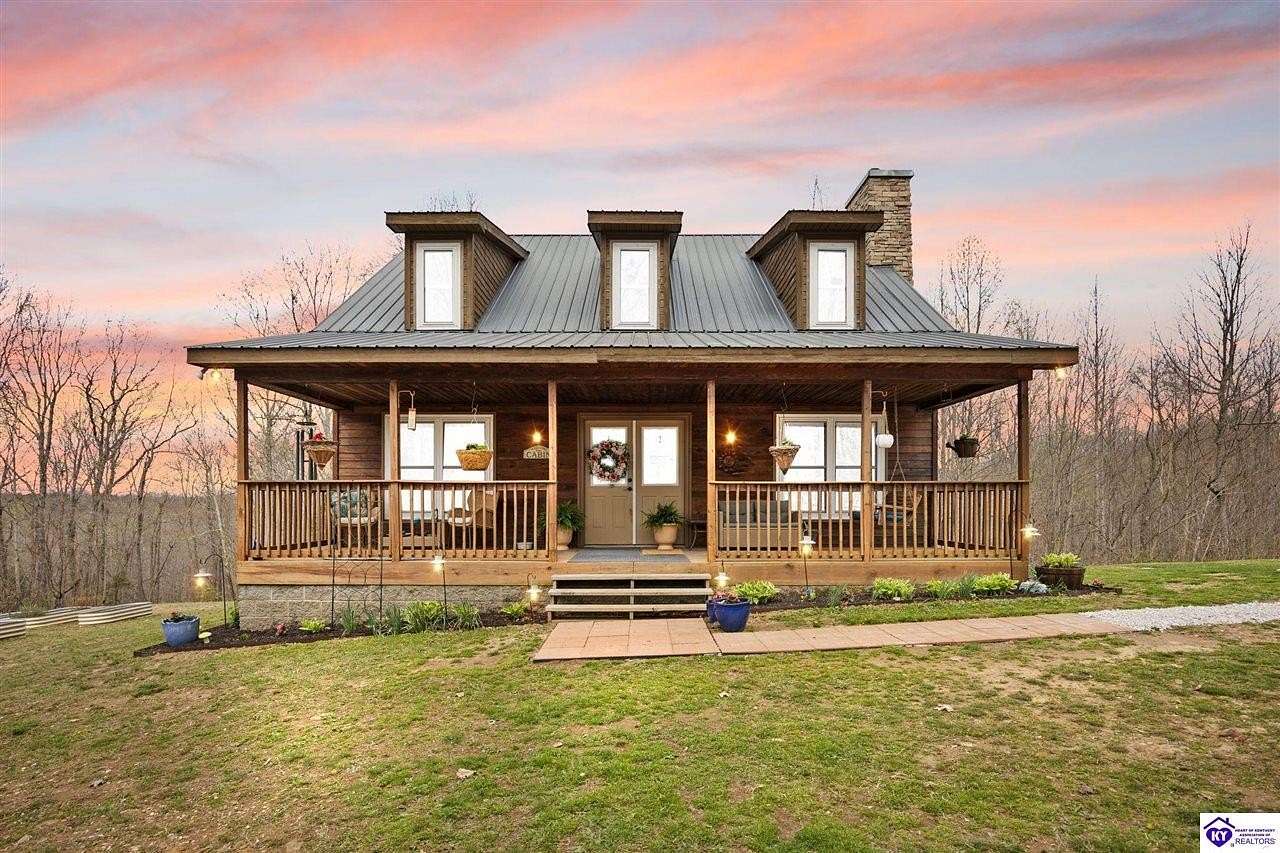 72 Acres of Land with Home for Sale in Munfordville, Kentucky