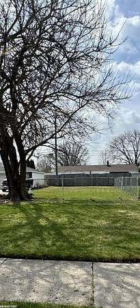 0.11 Acres of Residential Land for Sale in St. Clair Shores, Michigan