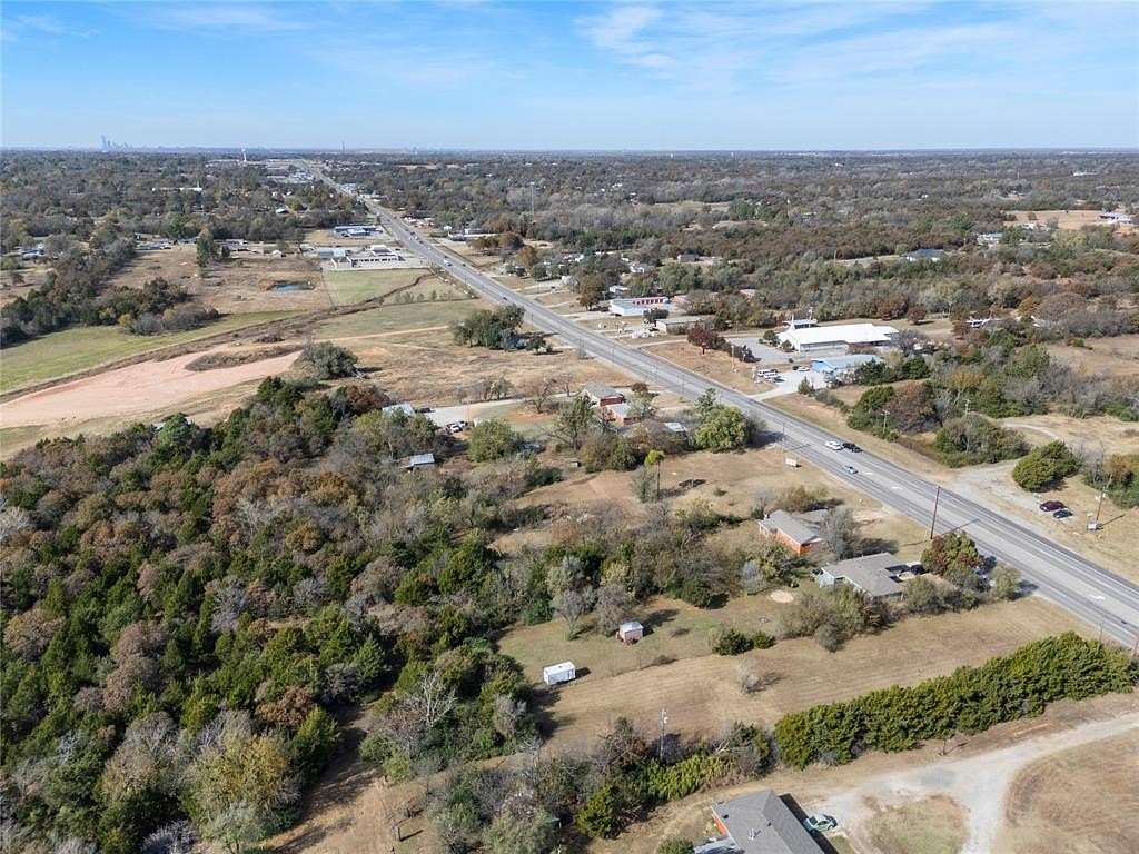 6 Acres of Residential Land for Sale in Choctaw, Oklahoma