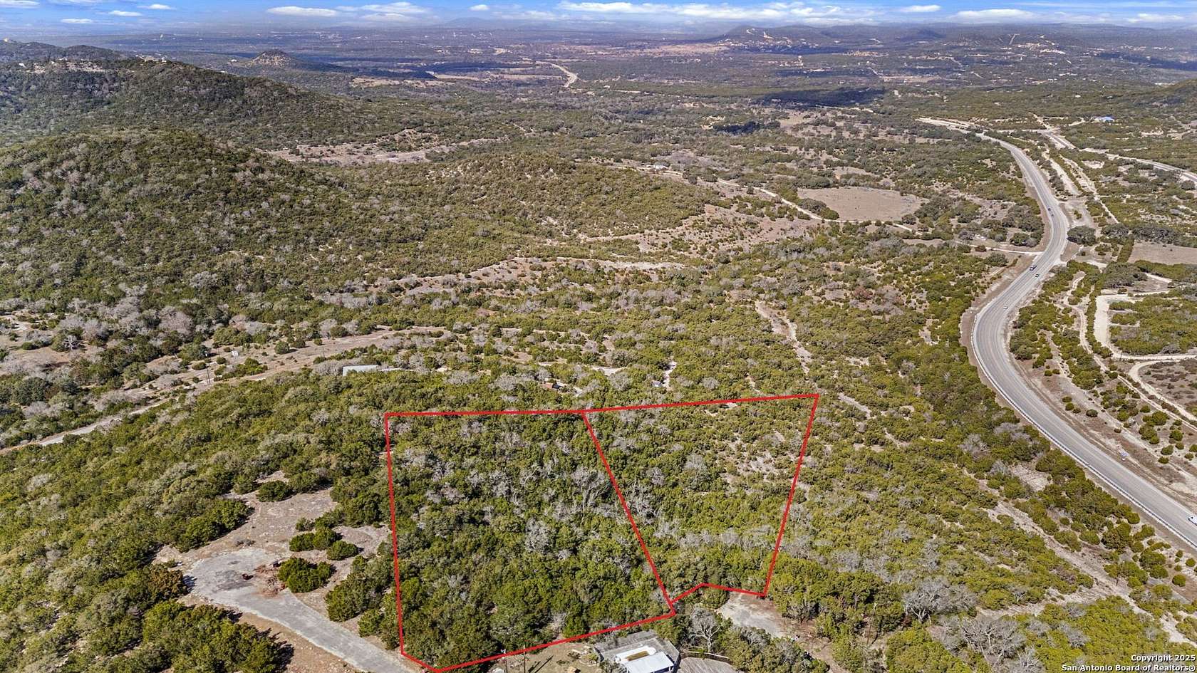 2.8 Acres of Residential Land for Sale in Pipe Creek, Texas