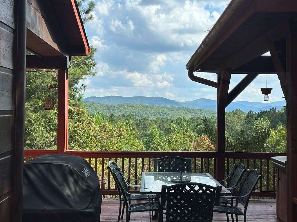 2.28 Acres of Land with Home for Sale in Blue Ridge, Georgia