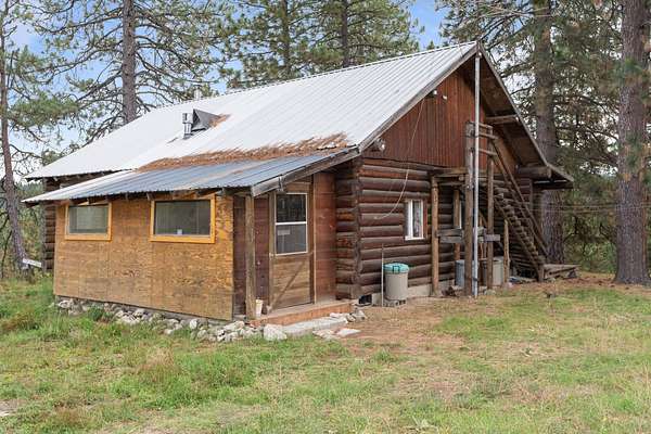 5 Acres of Land with Home for Sale in Newport, Washington