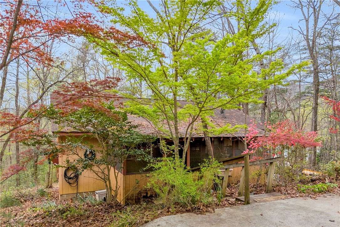 1.52 Acres of Land with Home for Sale in Mountain Rest, South Carolina