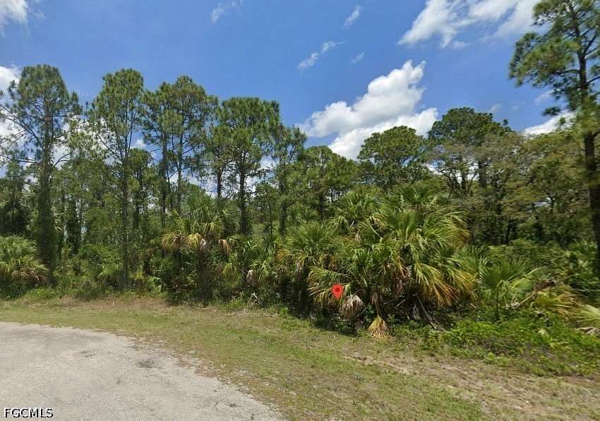 0.28 Acres of Residential Land for Sale in LaBelle, Florida