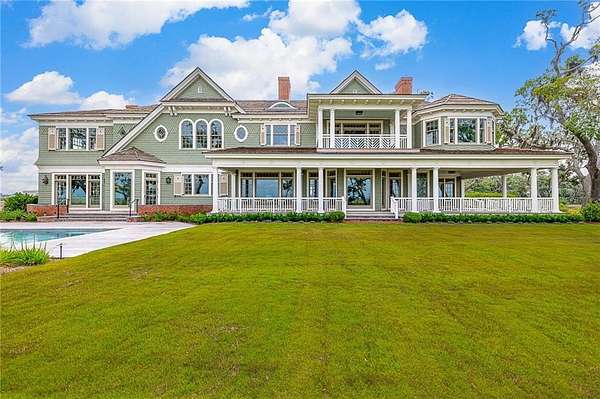 2.13 Acres of Land with Home for Sale in Saint Simons Island, Georgia