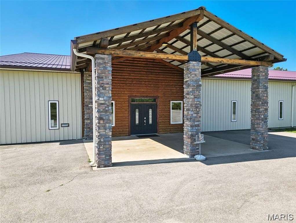 4.68 Acres of Improved Mixed-Use Land for Sale in Park Hills, Missouri