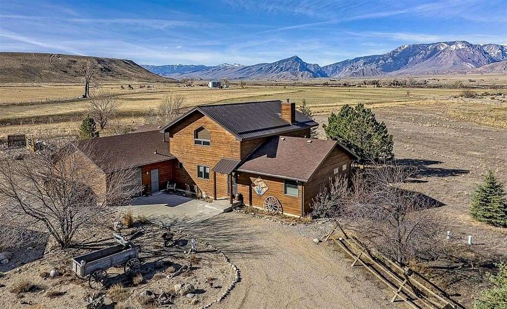 17.4 Acres of Land with Home for Sale in Clark, Wyoming