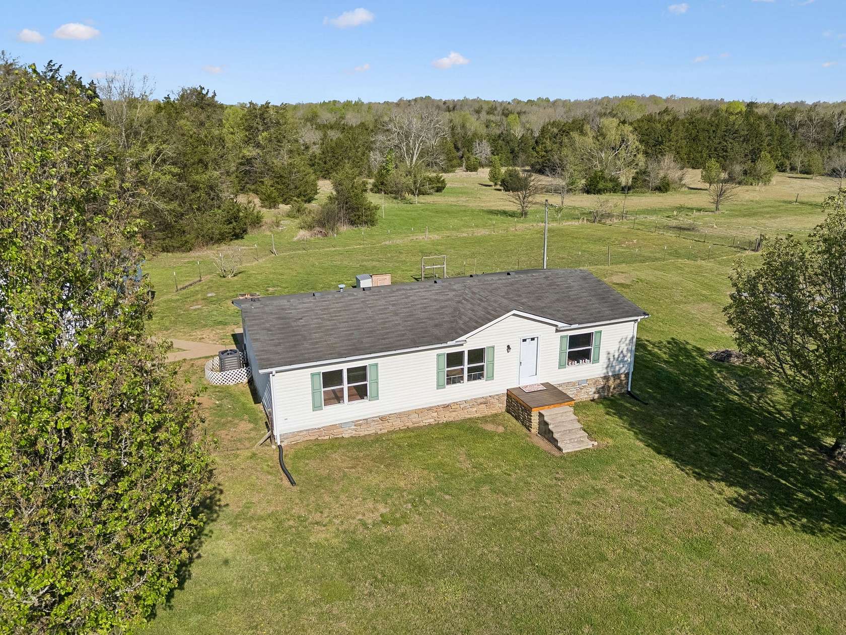 11.8 Acres of Land with Home for Sale in Lewisburg, Tennessee