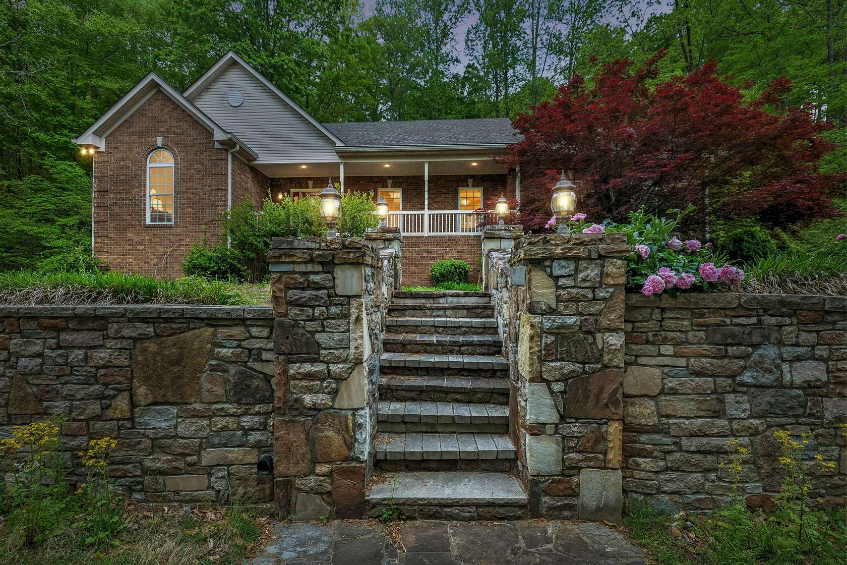5 Acres of Land with Home for Sale in Nashville, Tennessee