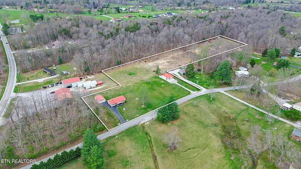 4.86 Acres of Land with Home for Sale in Jamestown, Tennessee