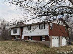 3.83 Acres of Land with Home for Sale in Gardiner, New York