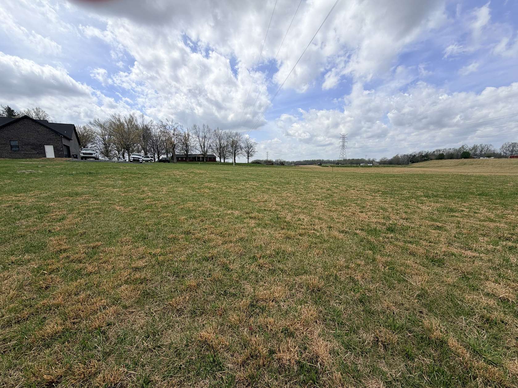 1.33 Acres of Residential Land for Sale in Lafayette, Tennessee