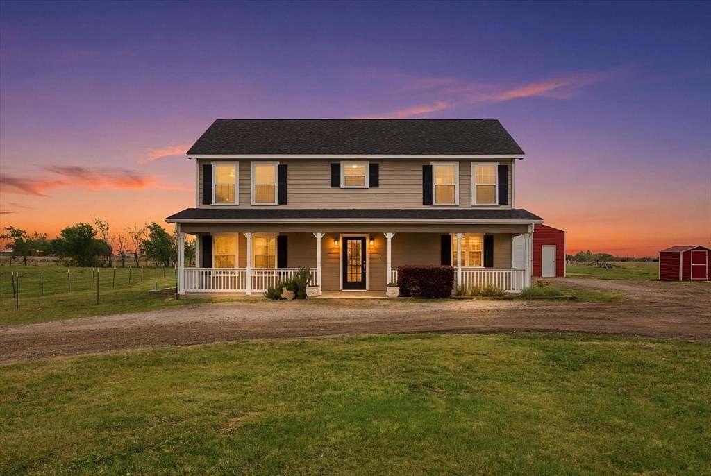 1.5 Acres of Land with Home for Sale in Forney, Texas