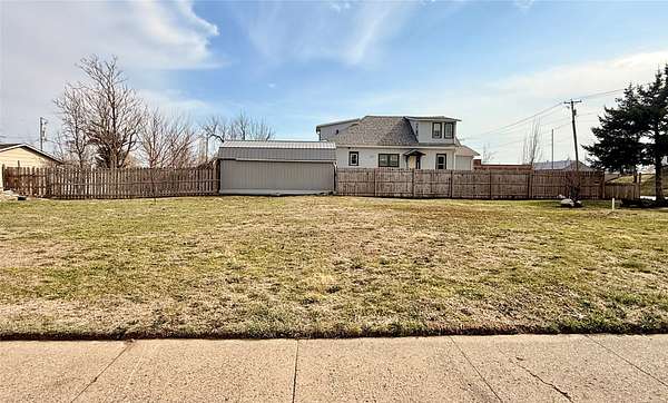 Land for Sale in Marshalltown, Iowa