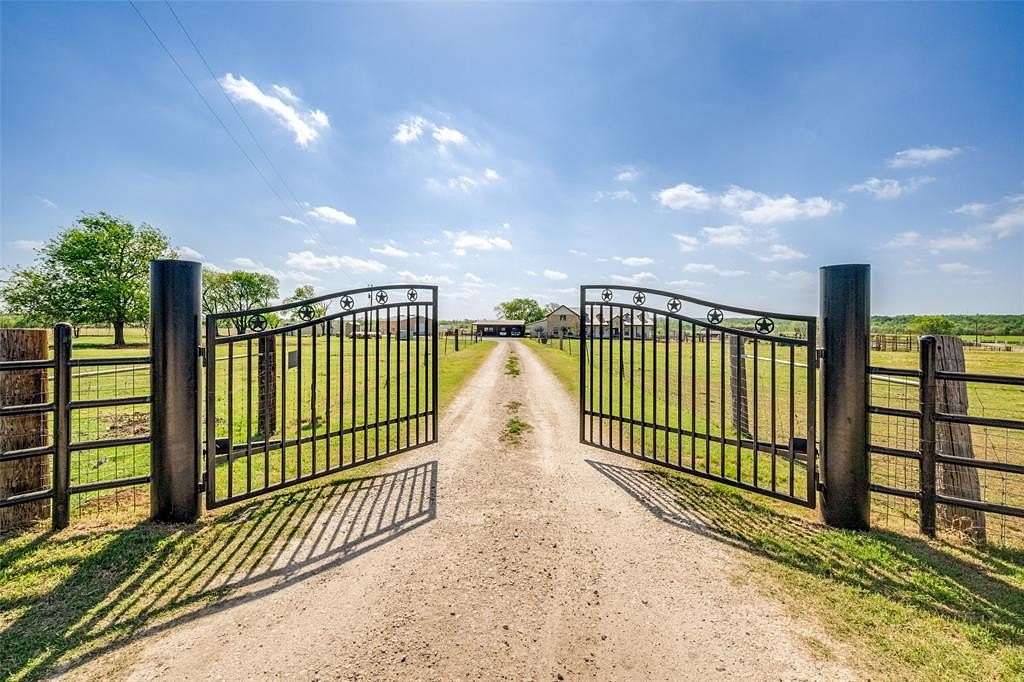32.4 Acres of Agricultural Land with Home for Sale in Justin, Texas