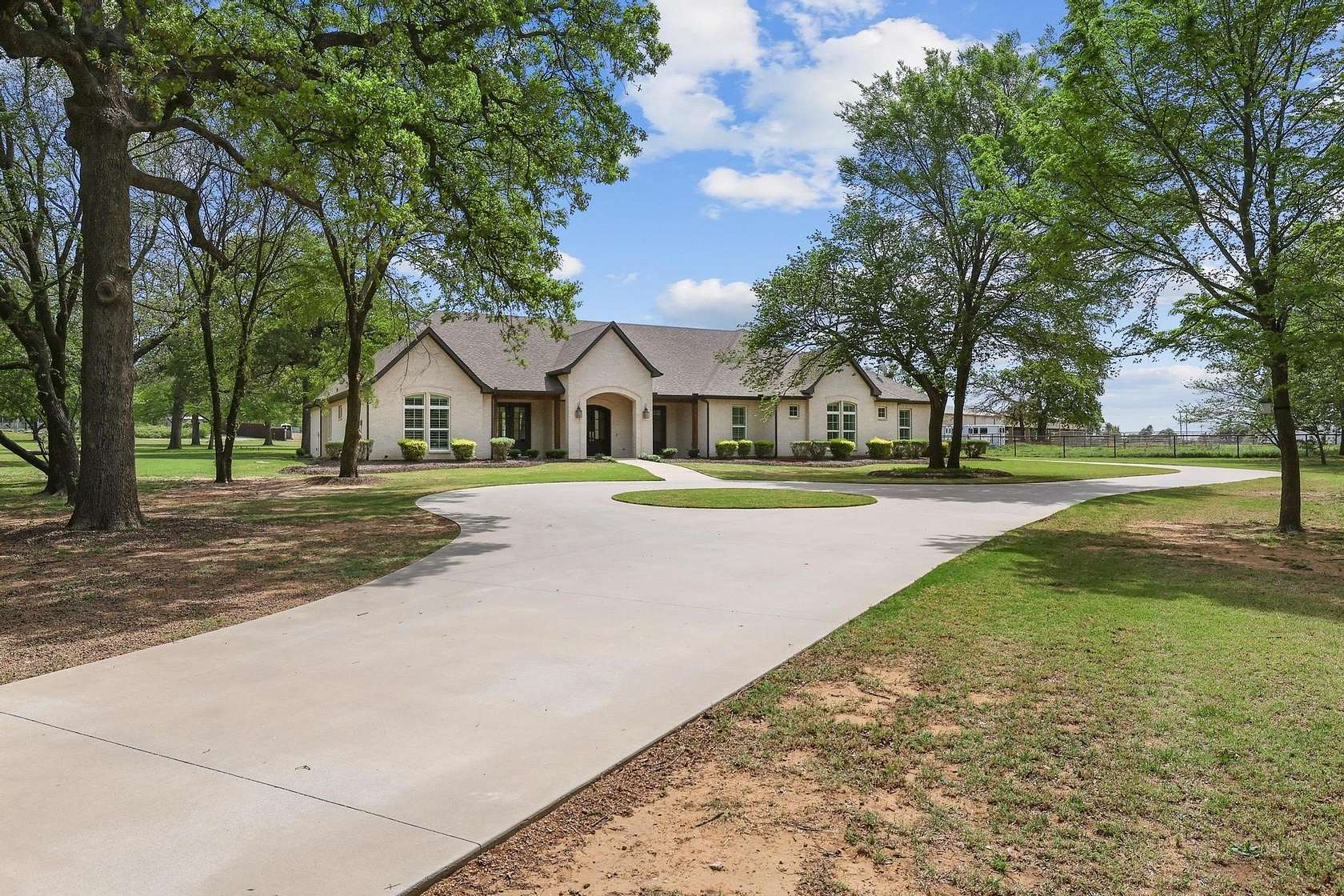 2.5 Acres of Land with Home for Sale in Krugerville, Texas