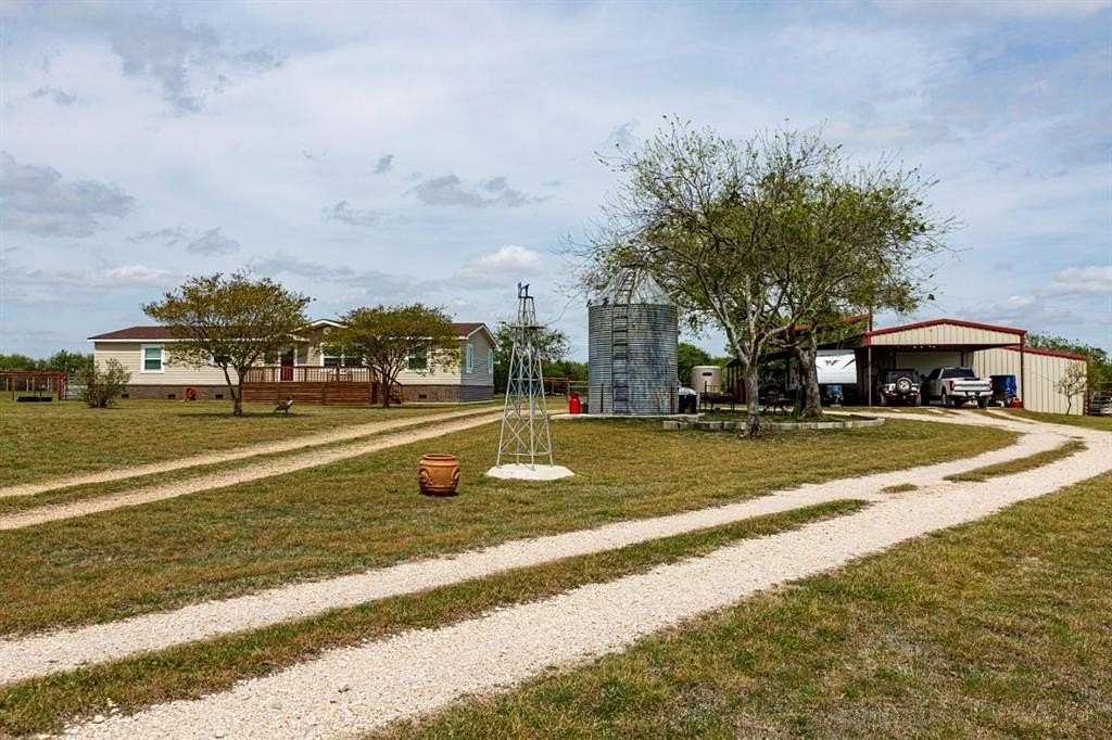 10 Acres of Land with Home for Sale in Midlothian, Texas