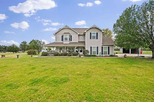 17.9 Acres of Land with Home for Sale in Bonham, Texas