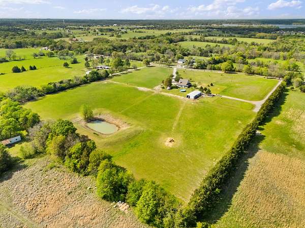 17.9 Acres of Land with Home for Sale in Bonham, Texas