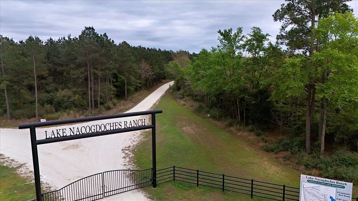 10.2 Acres of Land for Sale in Nacogdoches, Texas