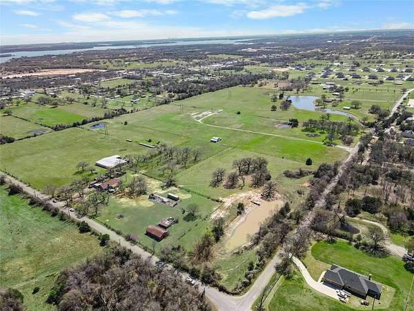 5.36 Acres of Residential Land for Sale in Reno, Texas