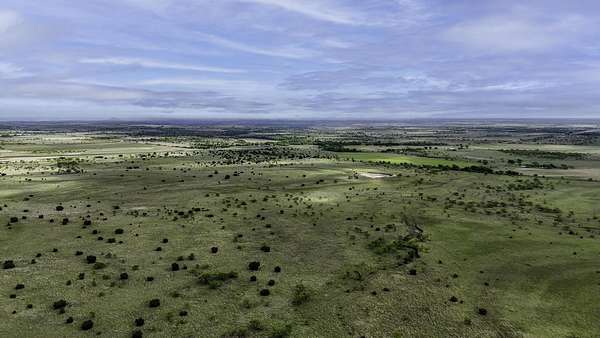 225 Acres of Agricultural Land for Sale in Hamilton, Texas