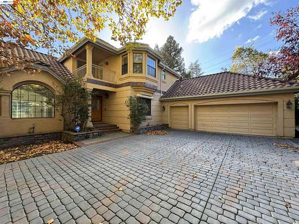 2.52 Acres of Land with Home for Lease in Danville, California