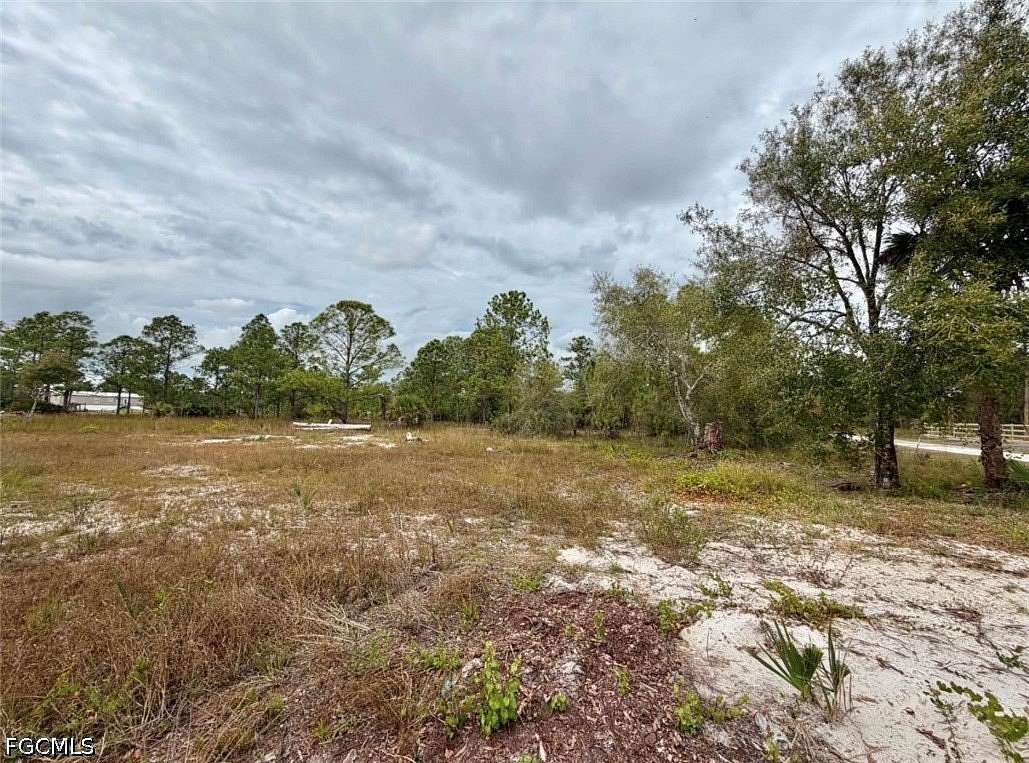 1.25 Acres of Residential Land for Sale in Clewiston, Florida