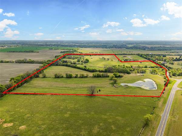 62.4 Acres of Land for Sale in Van Alstyne, Texas