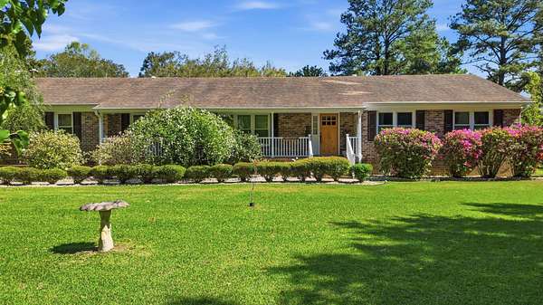 3.6 Acres of Improved Mixed-Use Land for Sale in Murrells Inlet, South Carolina