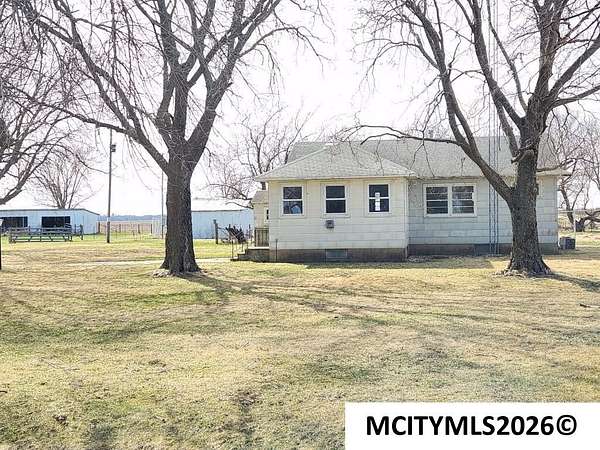 2.82 Acres of Land with Home for Sale in Sheffield, Iowa