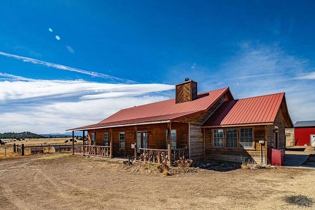 16.8 Acres of Land with Home for Sale in Cotopaxi, Colorado