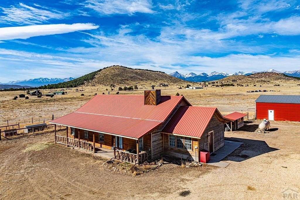 16.8 Acres of Land with Home for Sale in Cotopaxi, Colorado