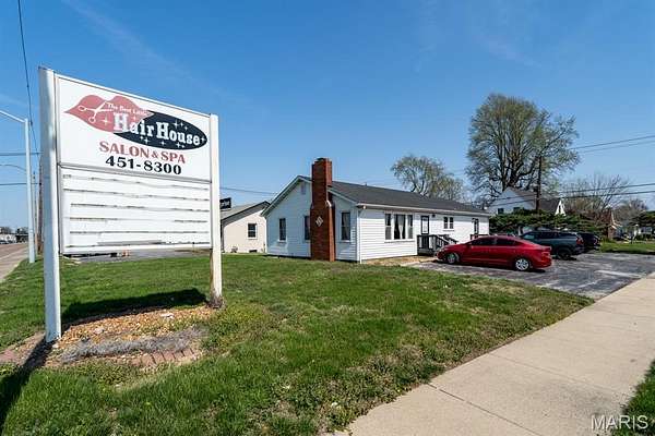 0.2 Acres of Mixed-Use Land for Sale in Granite City, Illinois