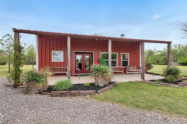 15.3 Acres of Land with Home for Sale in Blue Ridge, Texas