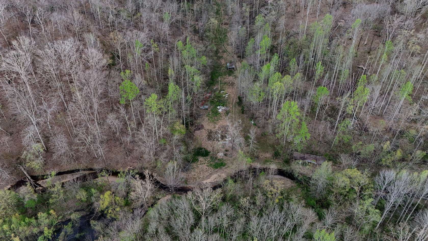 32 Acres of Recreational & Residential Land for Sale in Centerville, Tennessee