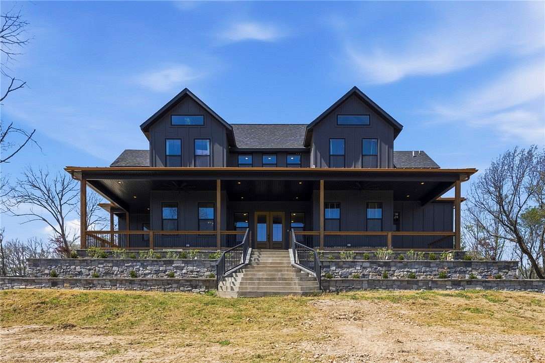 2 Acres of Land with Home for Sale in Springdale, Arkansas
