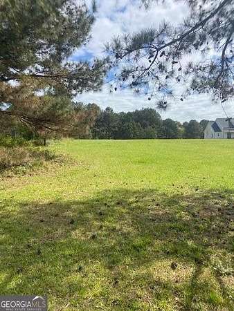 4 Acres of Residential Land for Sale in Loganville, Georgia