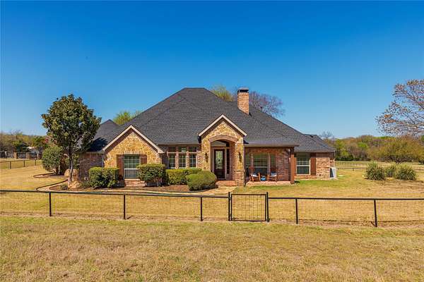 11 Acres of Land with Home for Sale in Anna, Texas
