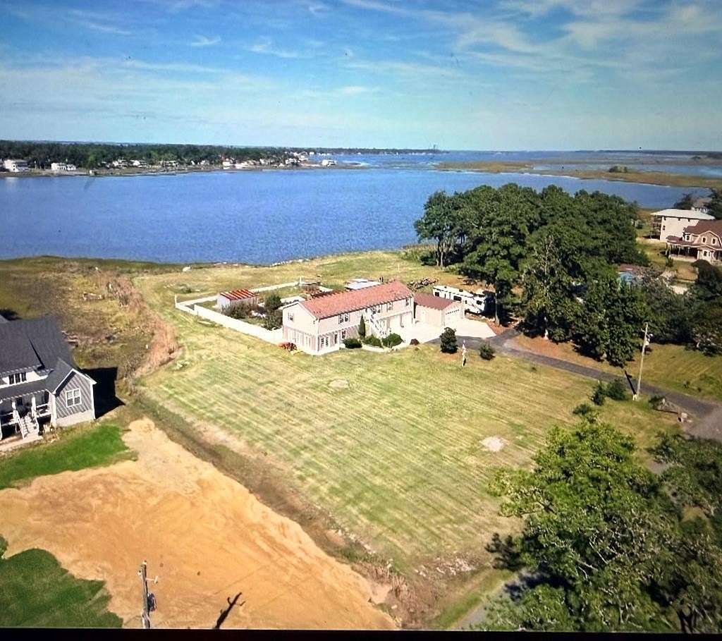 0.91 Acres of Residential Land for Sale in Chincoteague, Virginia