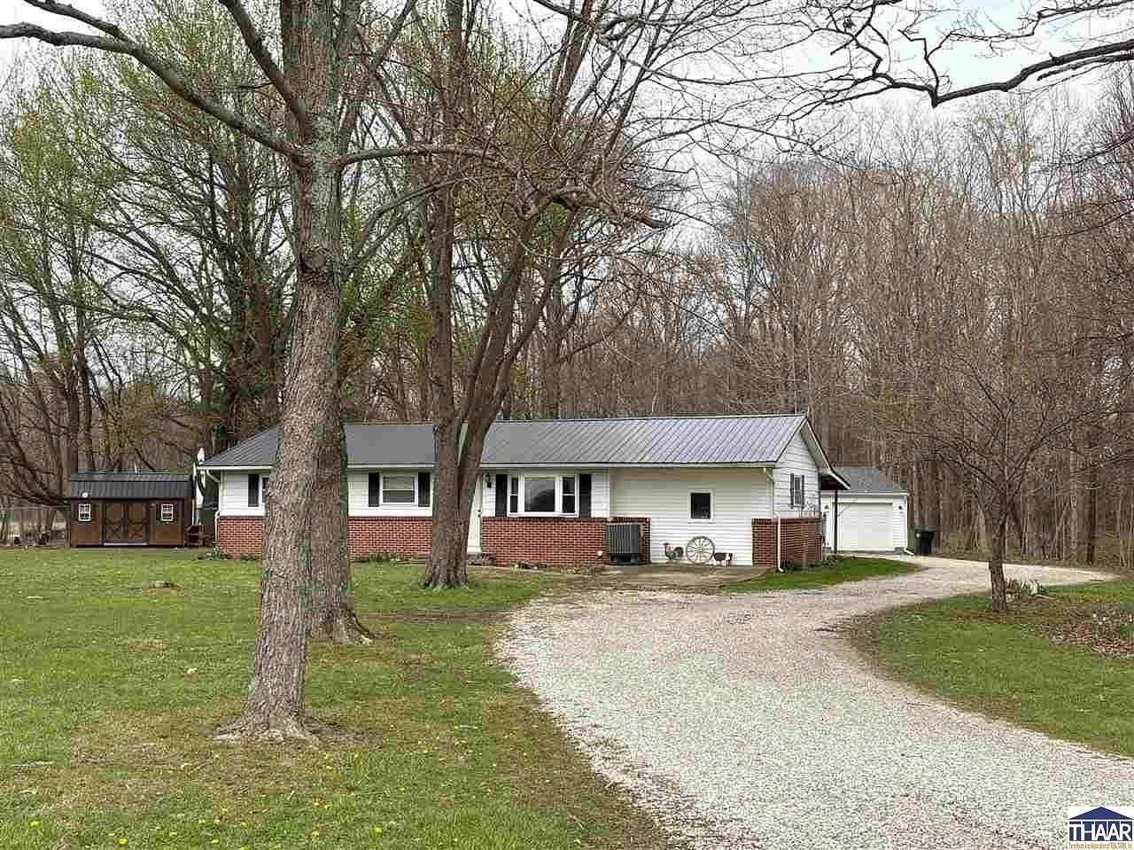 1.83 Acres of Land with Home for Sale in Brazil, Indiana