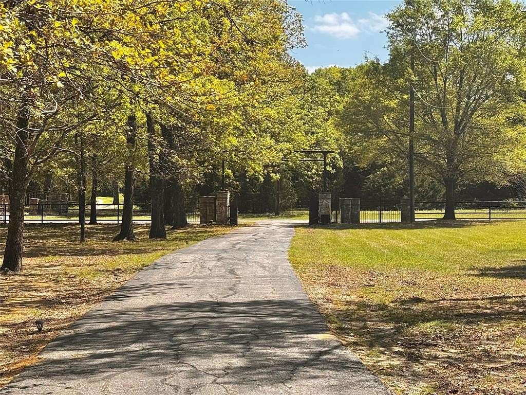 18.4 Acres of Recreational Land with Home for Sale in Wills Point, Texas