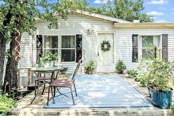 2.67 Acres of Land with Home for Sale in Azle, Texas