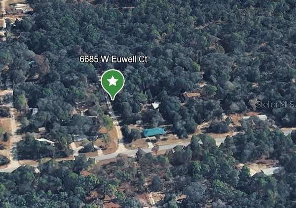 0.5 Acres of Residential Land for Sale in Crystal River, Florida