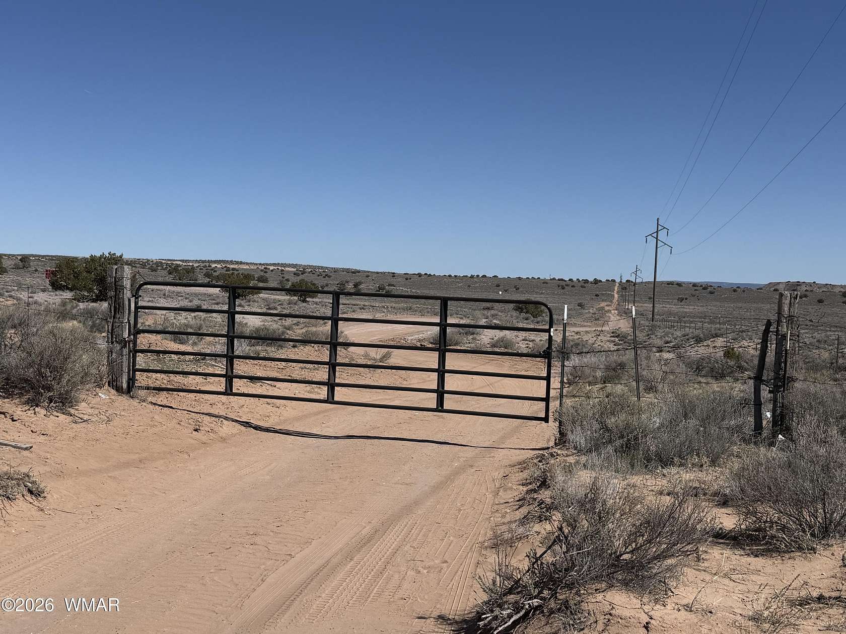 10 Acres of Land for Sale in Sanders, Arizona